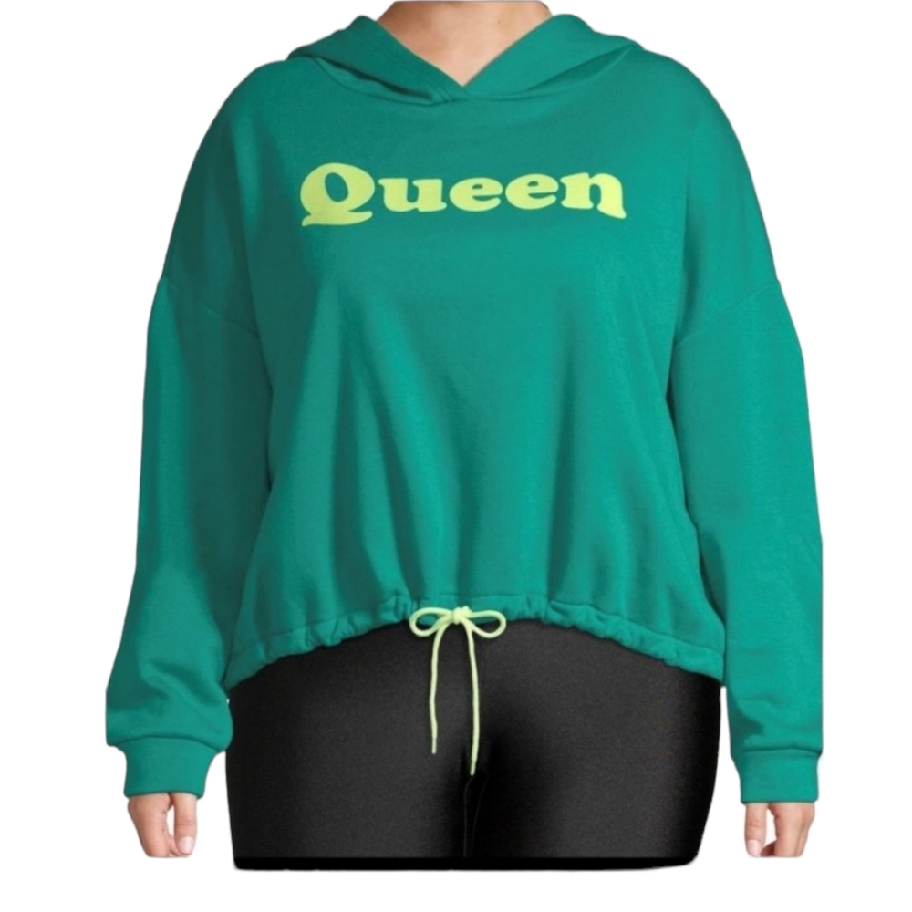 💗 $5 in BUNDLE💗Flirtitude Junior  "QUEEN" Sweatshirt Medium